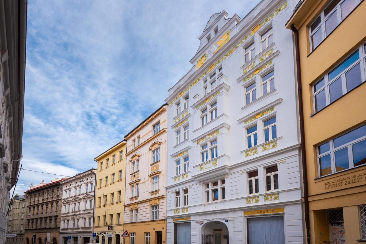 Bright Downtown Studio Praha Bagian luar foto